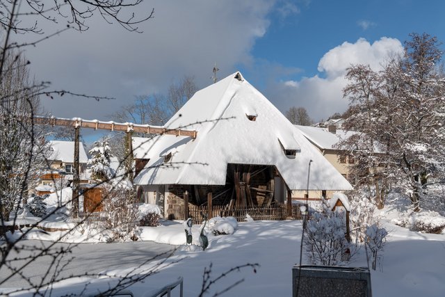 Unterkirnach Mühle im Schnee